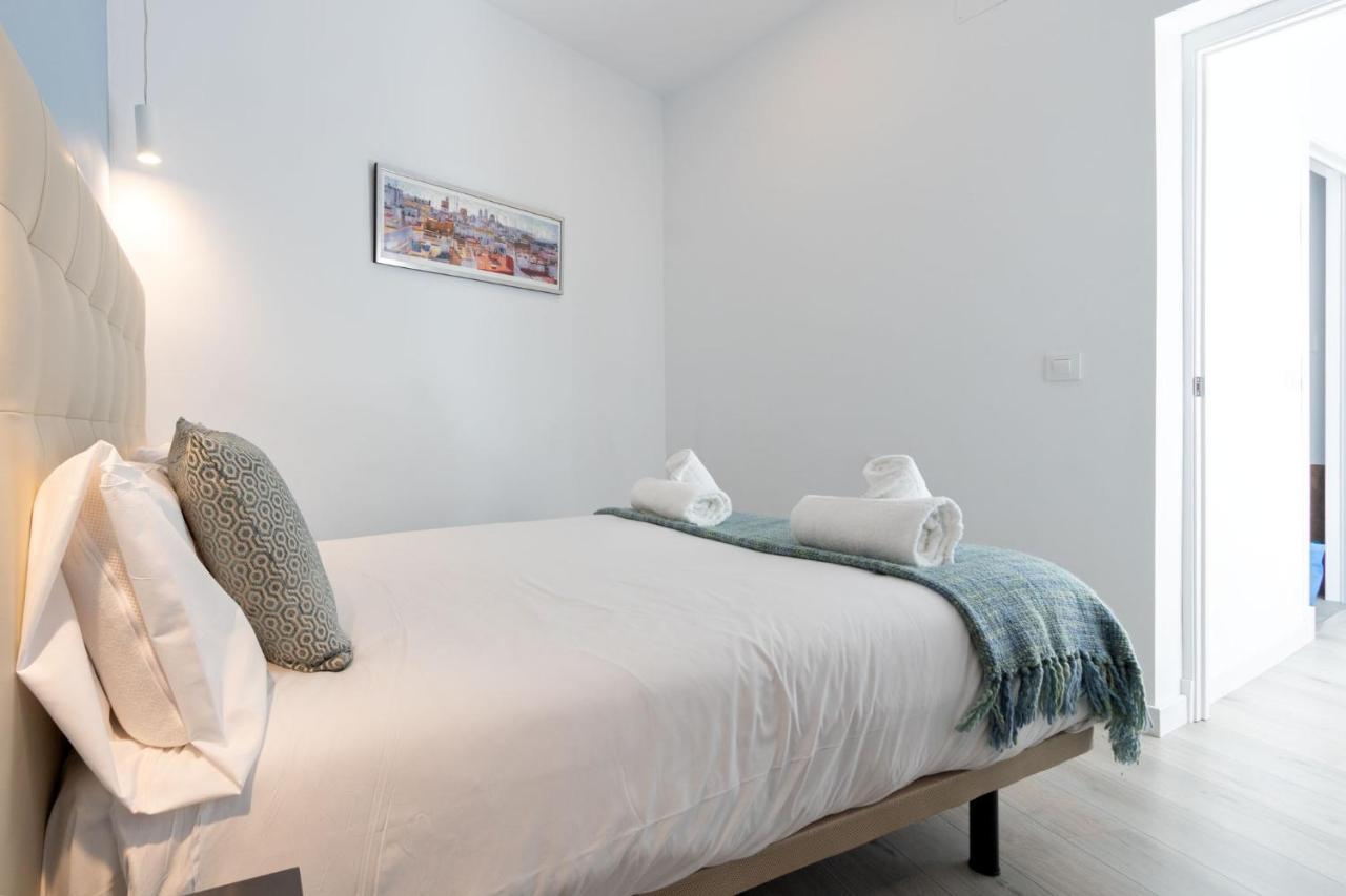 Apartamento Nine O Clock San Luis Skyview Sevilla Exterior foto