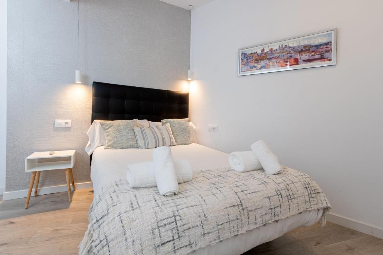 Apartamento Nine O Clock San Luis Skyview Sevilla Exterior foto