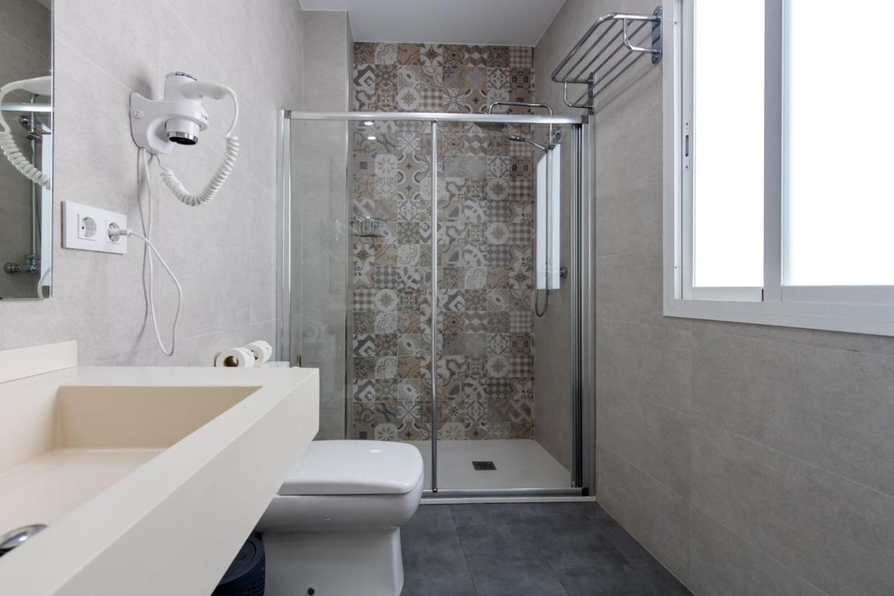 Apartamento Nine O Clock San Luis Skyview Sevilla Exterior foto